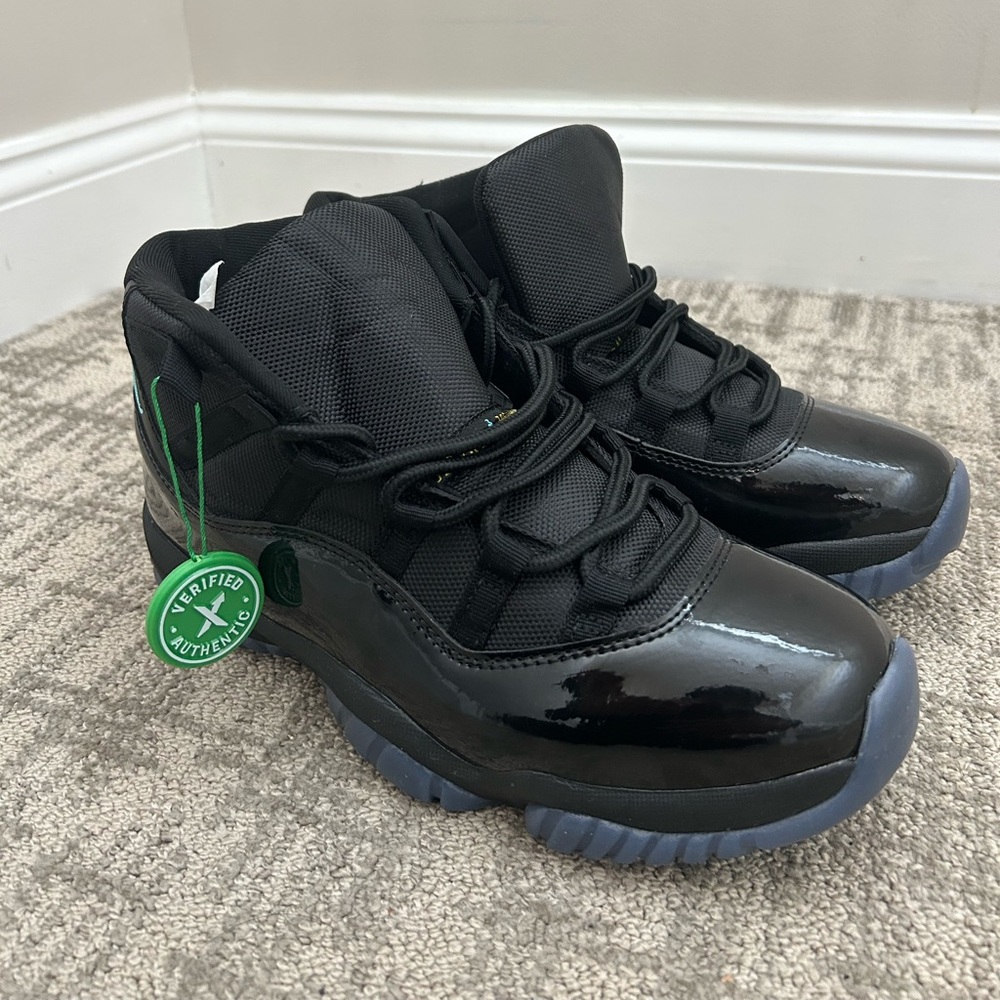 Mens Air Jordan 11 Retro 'Gamma Blue' 2025 size 9.5